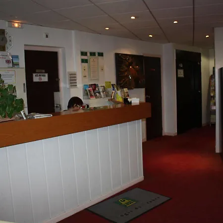 Saint Andre Gare Sncf Hotel 2*